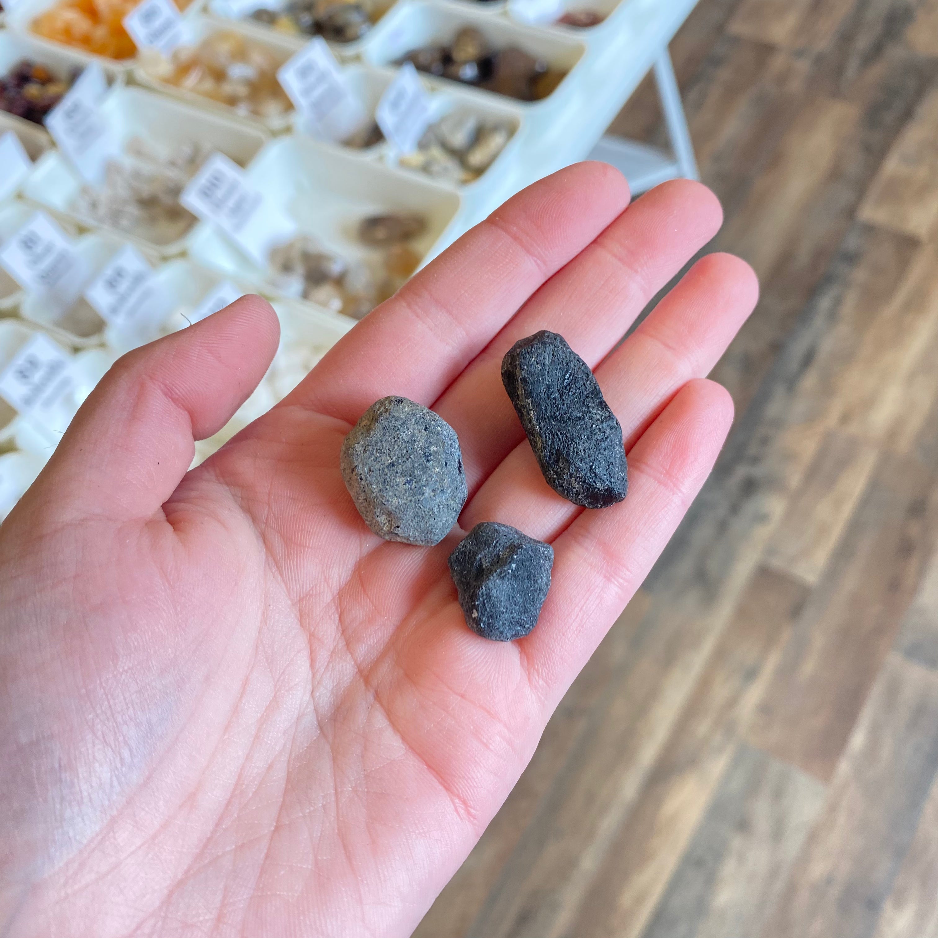 Apache Tear (Navigate Greif) Rough White Mountain Crystals