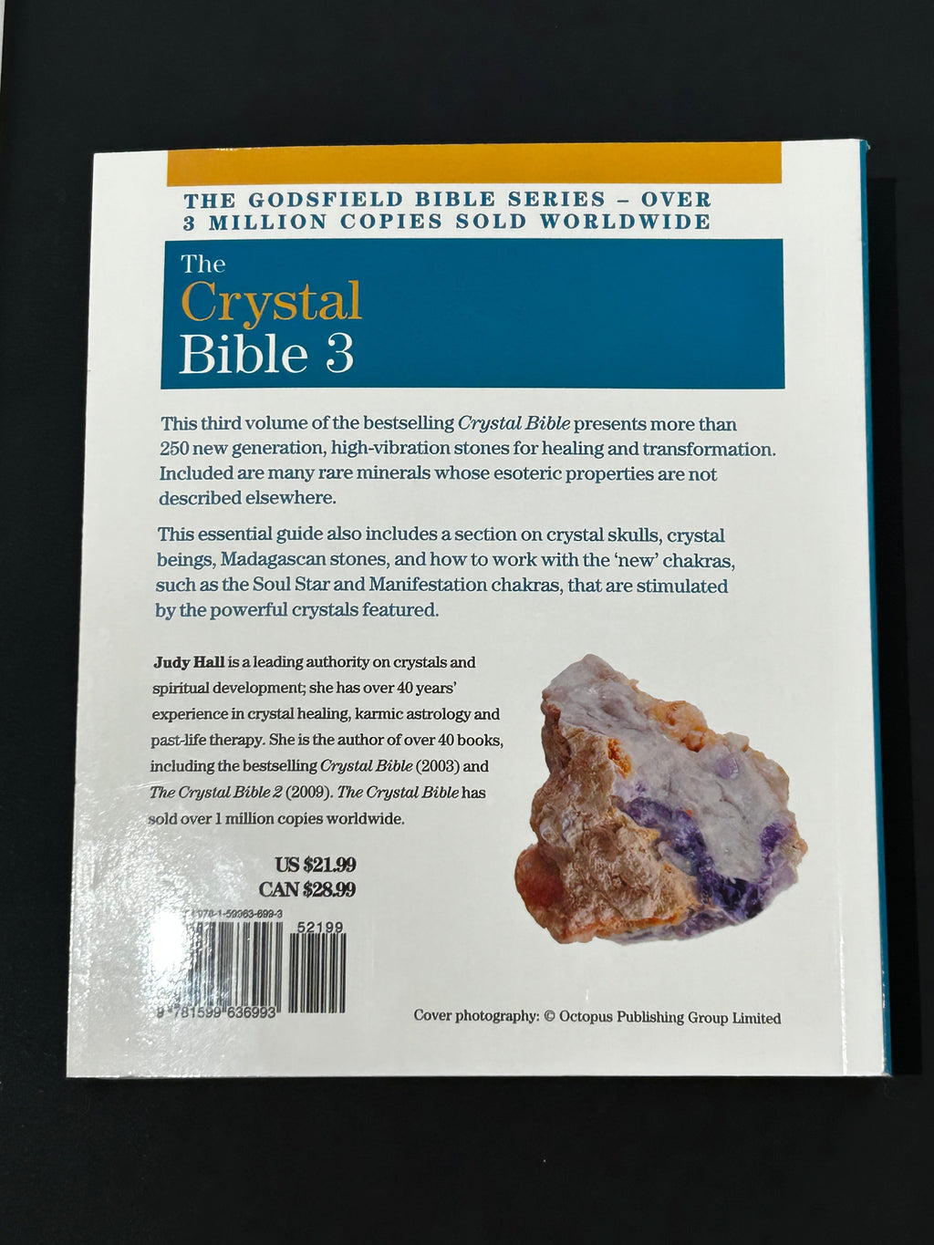 The Crystal Bible 3 - Judy Hall: Over 200 Healing Stones for Crystal Lovers High Ho Gems and Crystals