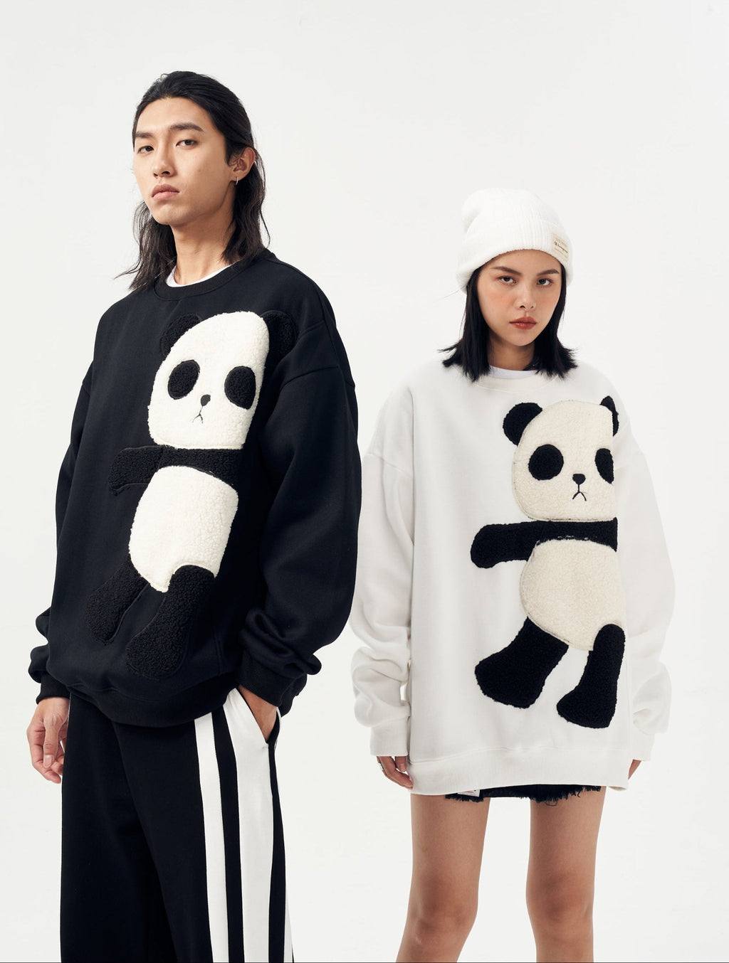 MAR1081 Furry Panda Crewneck Niepce