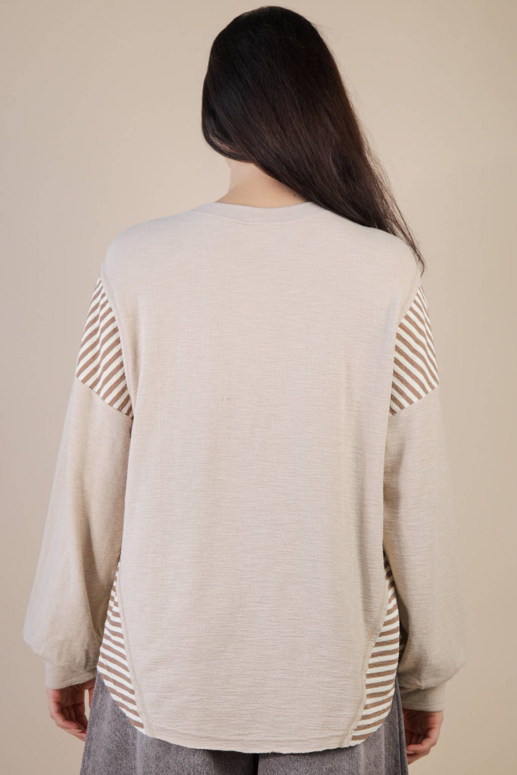 VERY J "Wild West Cowgirls" Western Graphic Knit Top — Oversized Mixed Media (Taupe or Olive) Cowhide and Conchos