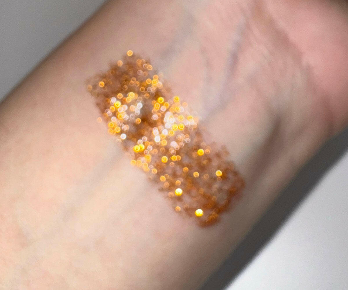 Mystic - Flicker Glitter Eyeliner Creative Soul Cosmetics
