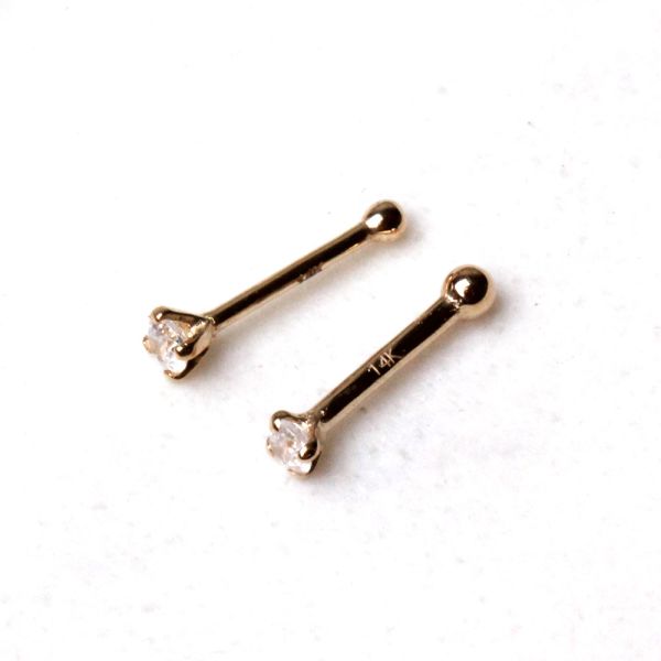 14Kt Yellow Gold Stud Nose Ring with Prong Setting Gem Fashion Hut Jewelry
