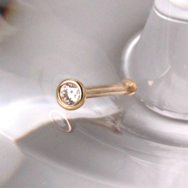 14Kt. Gold Stud Nose Ring with Press Fit CZ Fashion Hut Jewelry