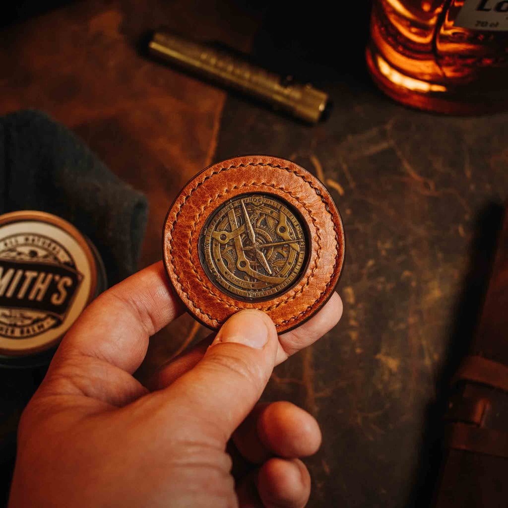 Round Coin Holder - Peso Pocket v2 | Challenge Coin Case | Handcrafted Leather Pirate Goods