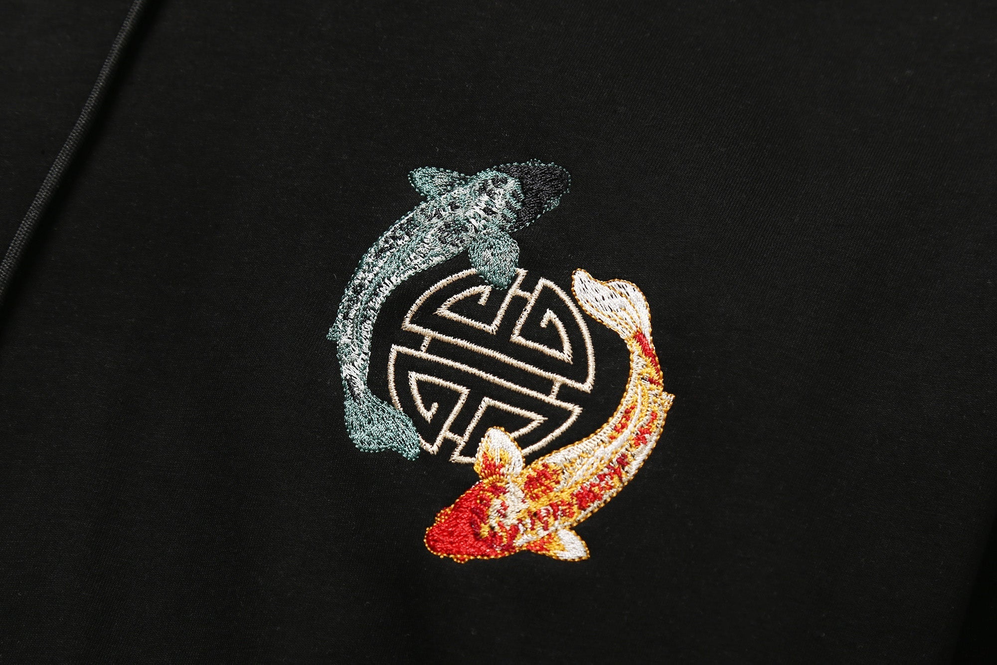 SW9008 Yin Yang Koi Embroidery Sweater Niepce