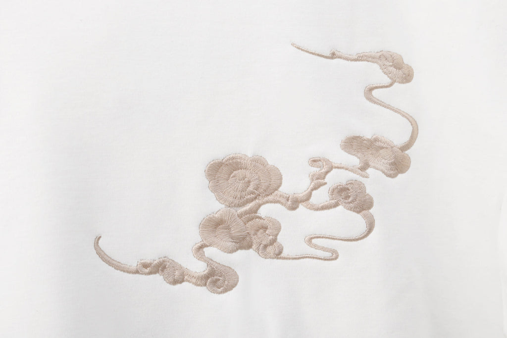 SW9202 Raging Panther Embroidery Sweater Niepce