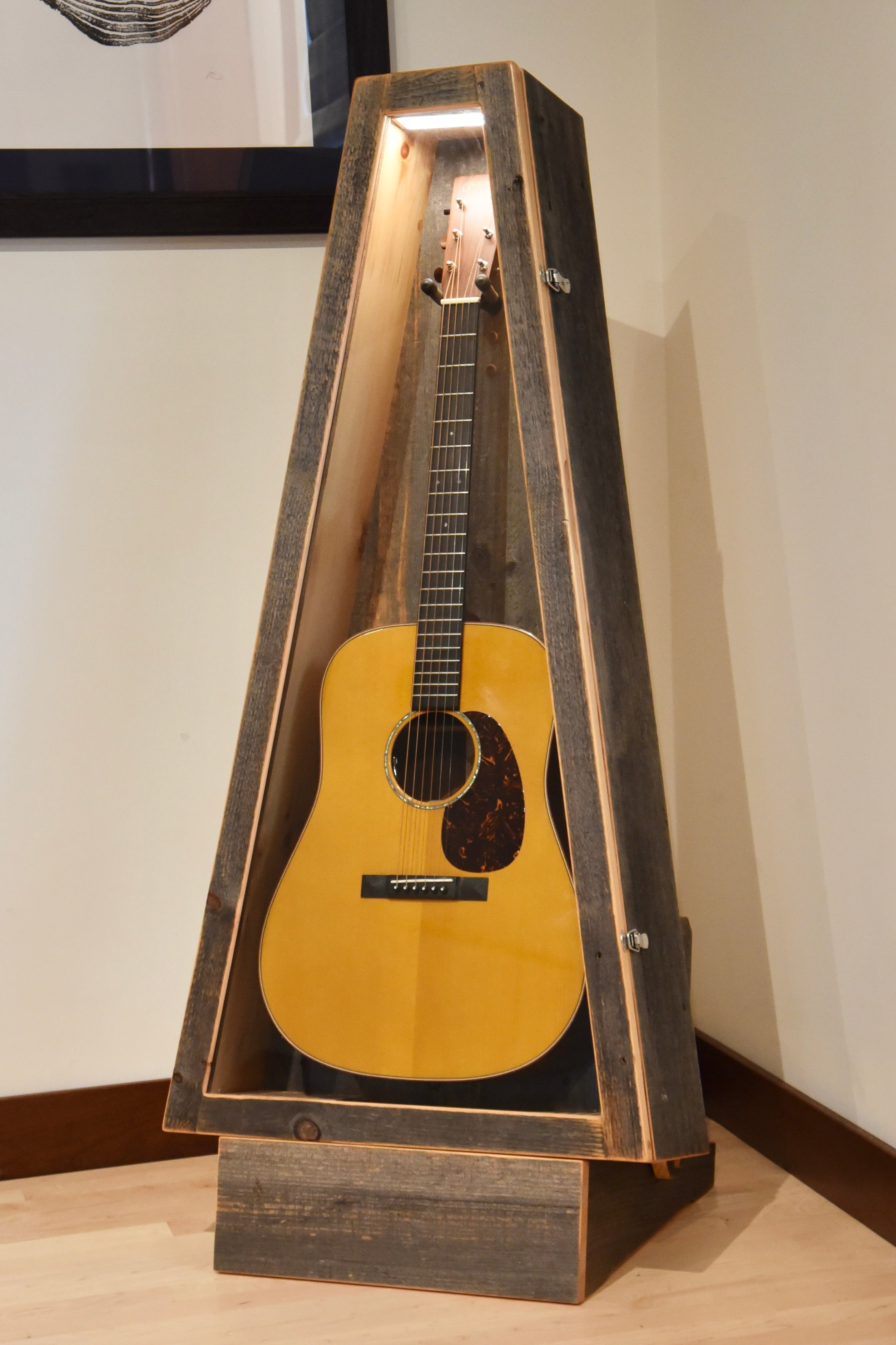 ClimaStand Triangle Humidor with Base - Reclaimed Barnwood (Grey) Acoustic Remedy Cases