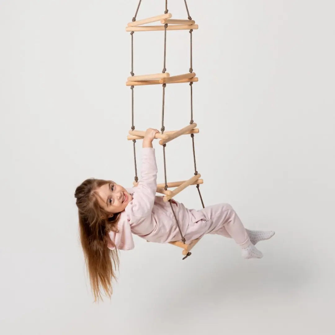 Triangle rope ladder for kids Goodevas B2B