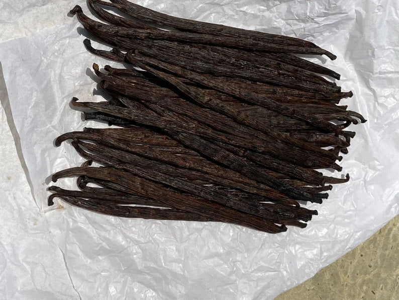 Whole Bulk Vanilla Beans - Order - NON GMO Gourmet Vanilla Pods 6 - 8 Inches For making Baking Whole Premium Vanilla Beans Grade A  by New York Vanilla Akshit